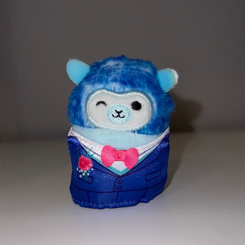 Squishmallows Squishville Aarin the Alpaca 🦙